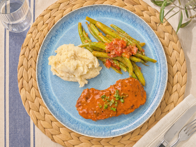 PAN-SEARED BEEF
