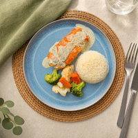 PAN-SEARED CREAMY SALMON
