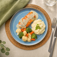 PAN-SEARED CREAMY SALMON
