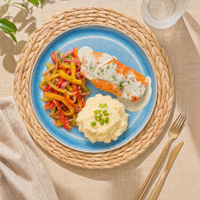 PAN-SEARED CREAMY SALMON