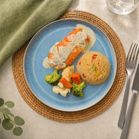 PAN-SEARED CREAMY SALMON